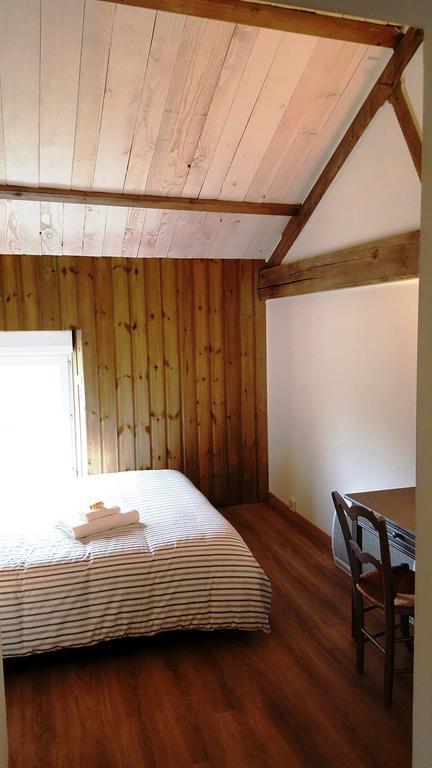 Domaine De L'Etanchet Hotel Saint-Hilaire-le-Vouhis Екстериор снимка