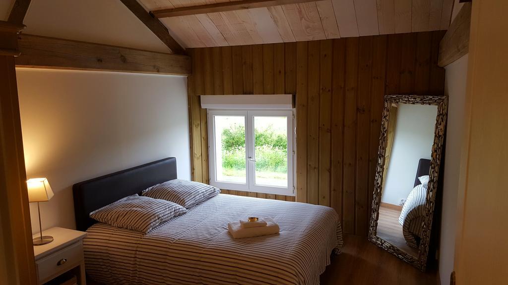 Domaine De L'Etanchet Hotel Saint-Hilaire-le-Vouhis Екстериор снимка